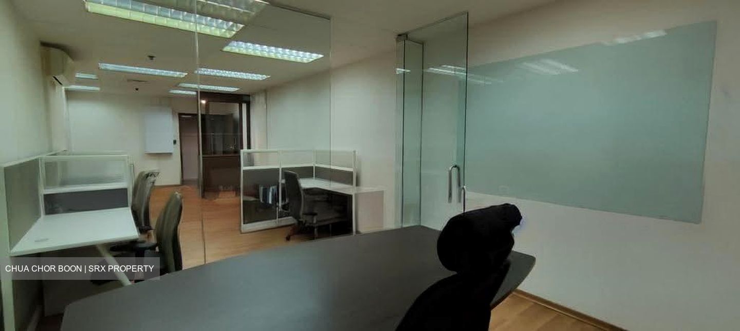 International Plaza (D2), Office #623033301
